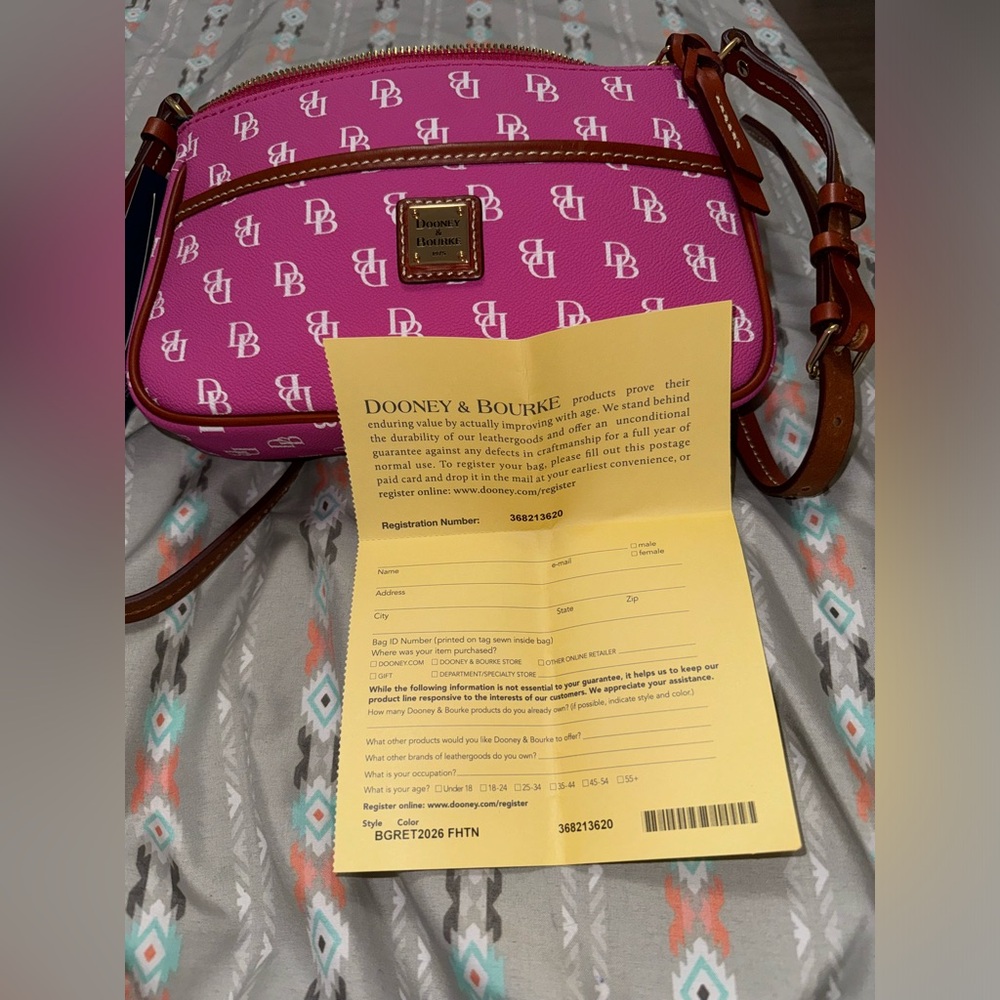 NWT Dooney & Bourke Gretta Slim Crossbody
